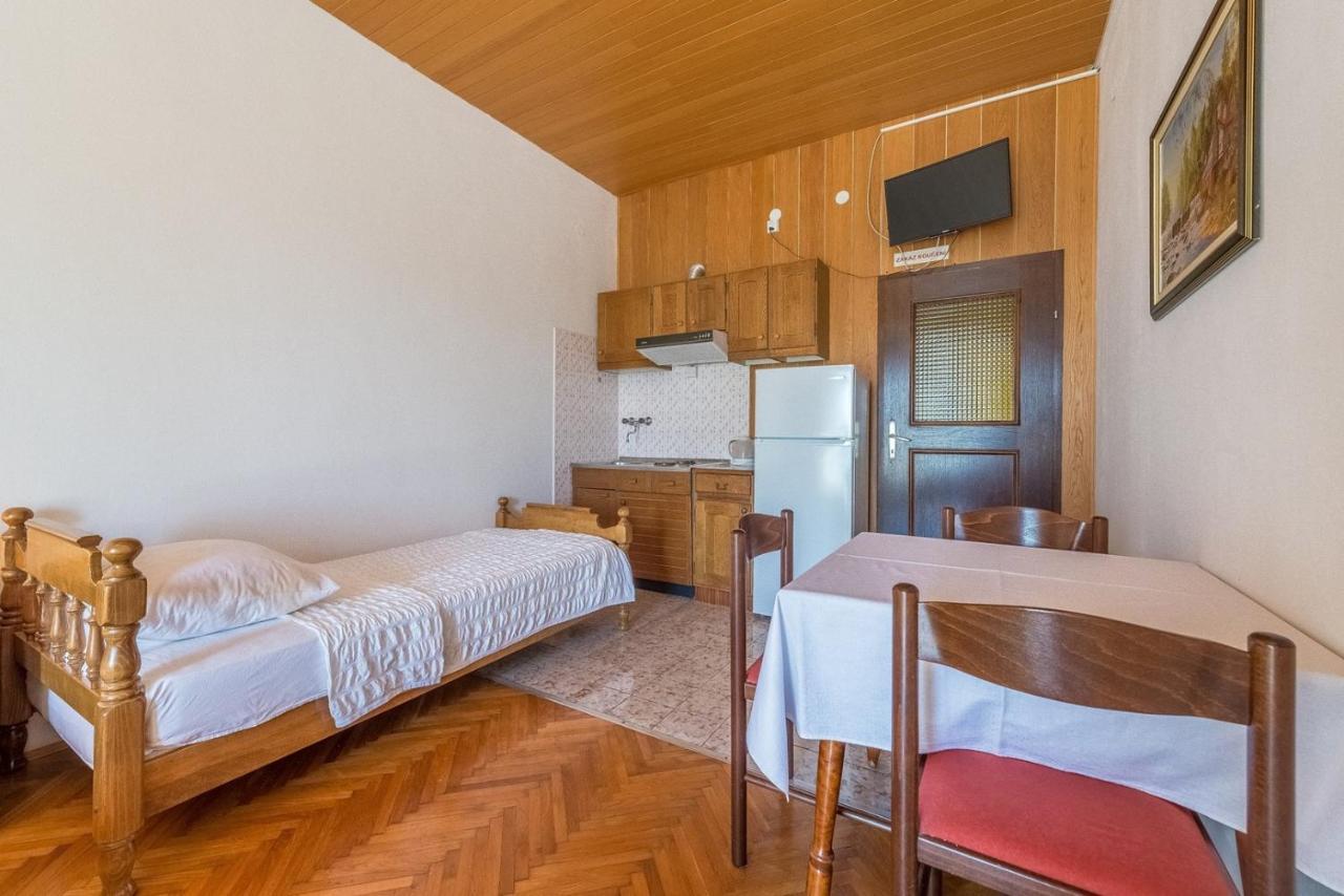 Apartments Kod Cara Lokva Rogoznica Dış mekan fotoğraf