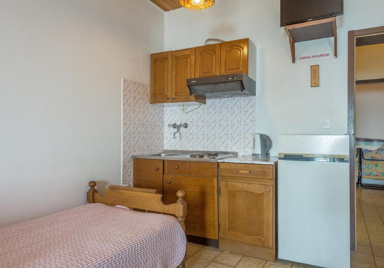 Apartments Kod Cara Lokva Rogoznica Dış mekan fotoğraf